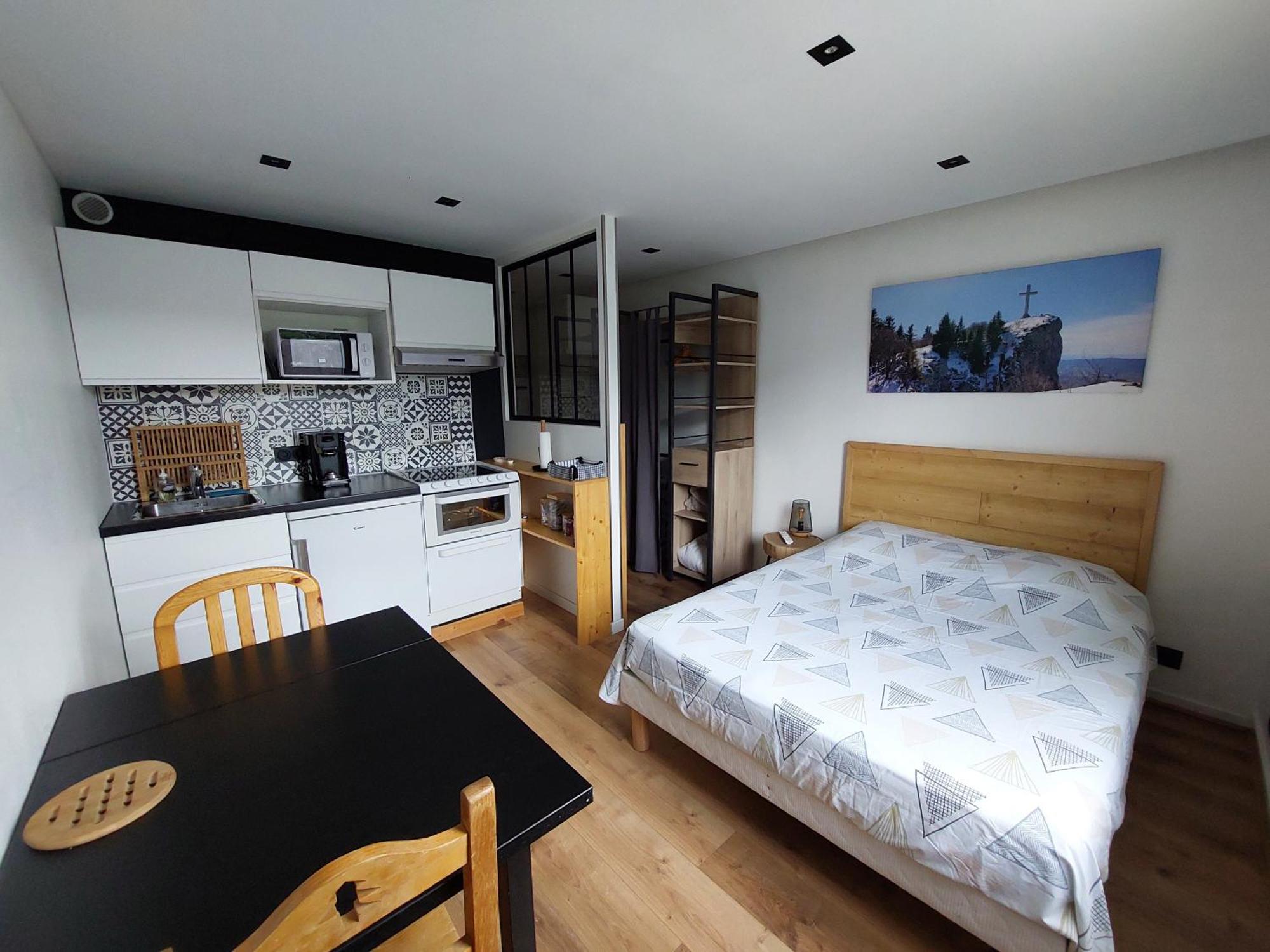 Studio Chambery Luaran gambar