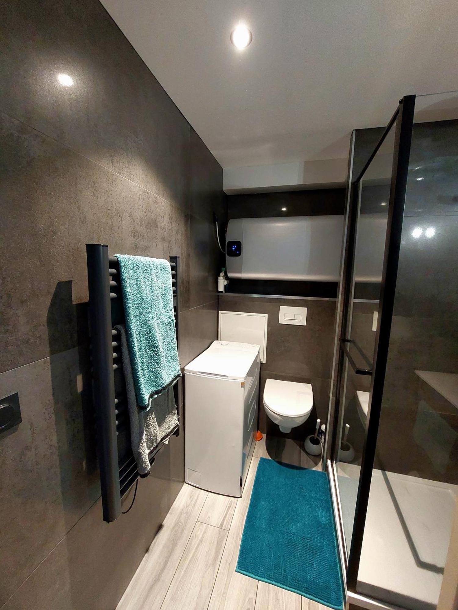 Studio Chambery Luaran gambar